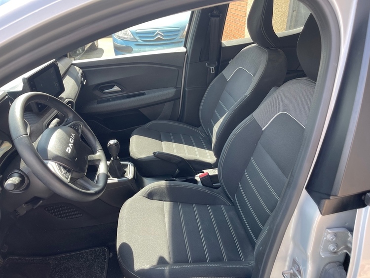 Dacia Sandero Expression foto 12