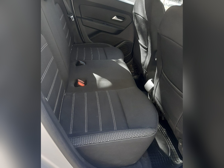 Dacia Duster Comfort 4WD foto 11