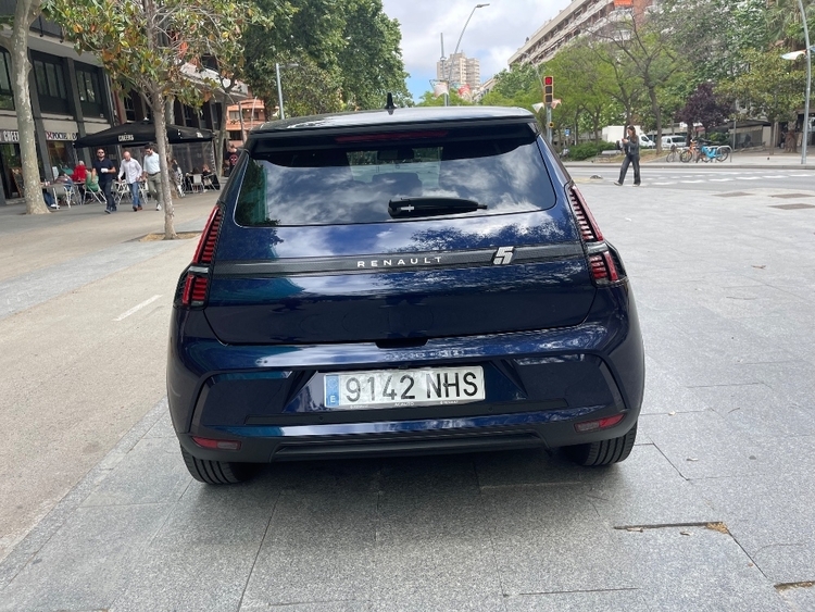 Renault 5 E-Tech 120 Urban Range Techno foto 8