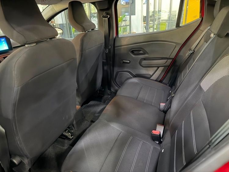 Dacia Sandero Stepway Essential foto 12
