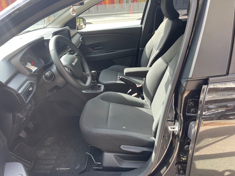 Dacia Sandero Essential foto 13