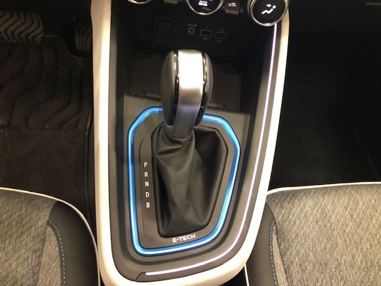 Renault Clio E-TECH HYBRID foto 13